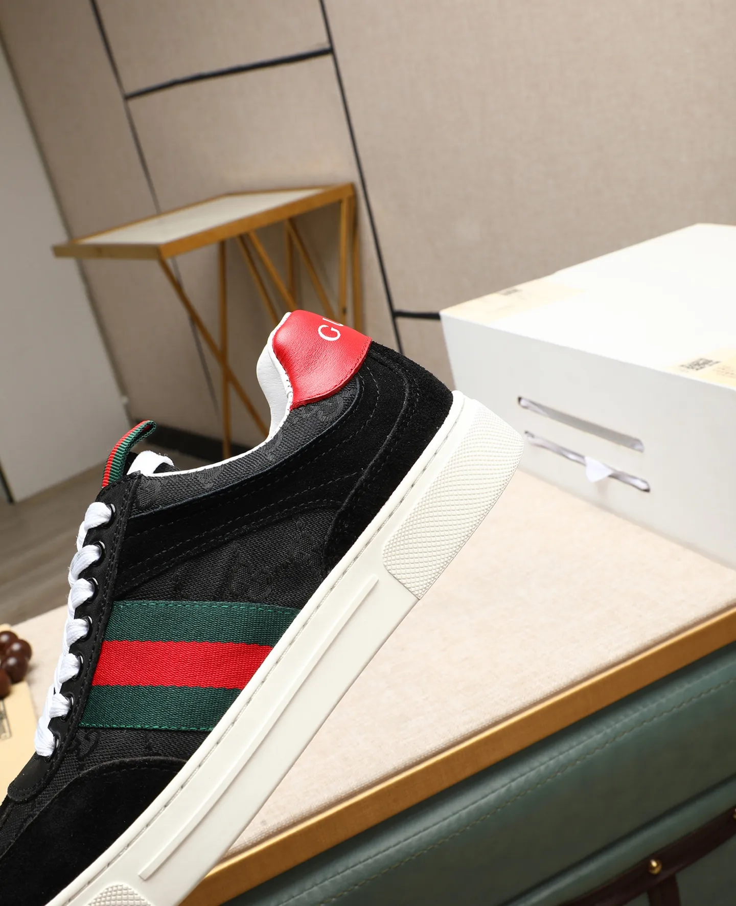 Men's men's shoes 💰440 GUCCI🔍🔍The latest model is on sale at the same time at the counter. Original calfskin imported from Italy, genuine leather lining, (high-end, noble, and classy) with exquisite workmanship. Sole: Original sole provided by the original factory, ⚠Exclusive double-layer movable molded sole super comfortable⚠, real shot 🎬The real thing is better🔍🔍"High quality·Follow the order" Code number 38-44